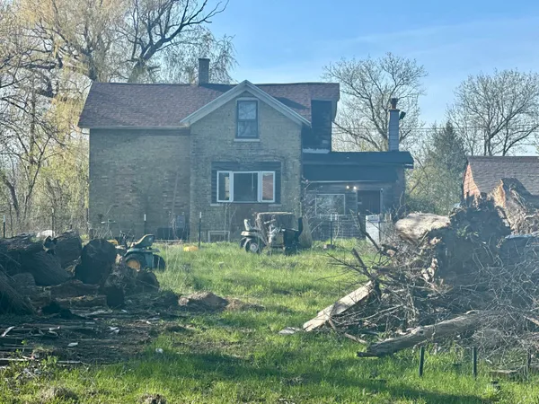 $270,000 | 5653 Douglas Avenue, Caledonia, WI 53402