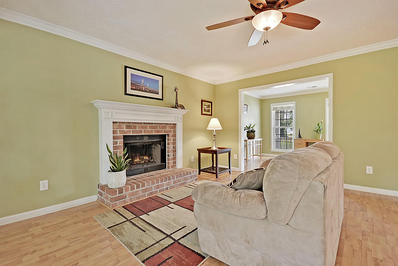 732 Ginglis Way Mount Pleasant, SC 29464 - Photo 12 of 39 DSC_0621_DSC_0625-copy