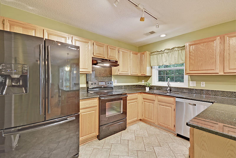 732 Ginglis Way Mount Pleasant, SC 29464 - Photo 16 of 39 DSC_0656_DSC_0661-copy