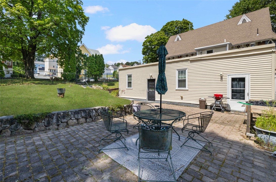 576 Fairmount Street Woonsocket, RI 02895 - Photo 47 of 50 Gallery Image 47