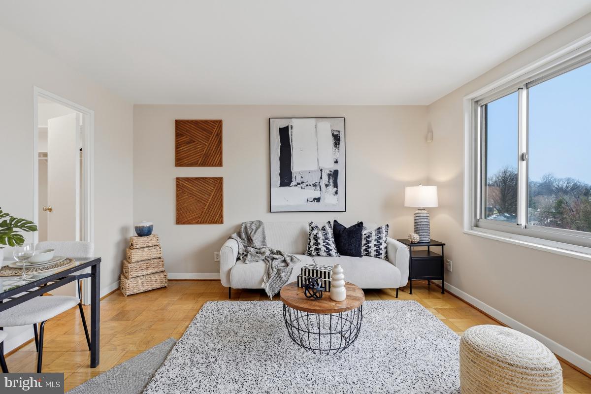 1900 Lyttonsville Road, Unit 1003 Silver Spring, MD 20910 - Photo 2 of 26