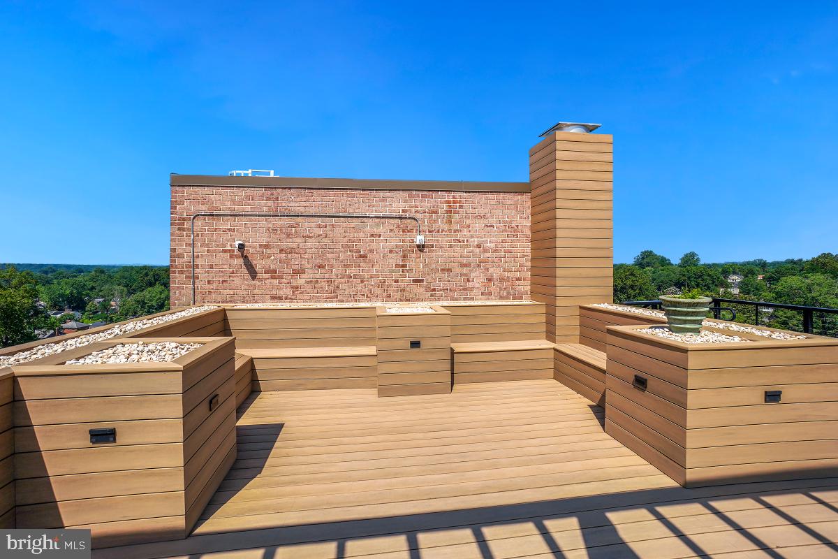 1900 Lyttonsville Road, Unit 1003 Silver Spring, MD 20910 - Photo 22 of 26