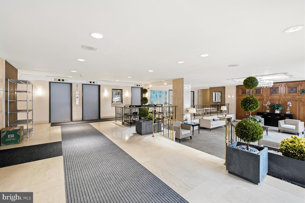 1900 Lyttonsville Road, Unit 1003 Silver Spring, MD 20910 - Photo 25 of 26