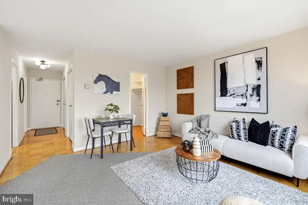 $125,000 | 1900 Lyttonsville Road, Unit 1003, Silver Spring, MD 20910