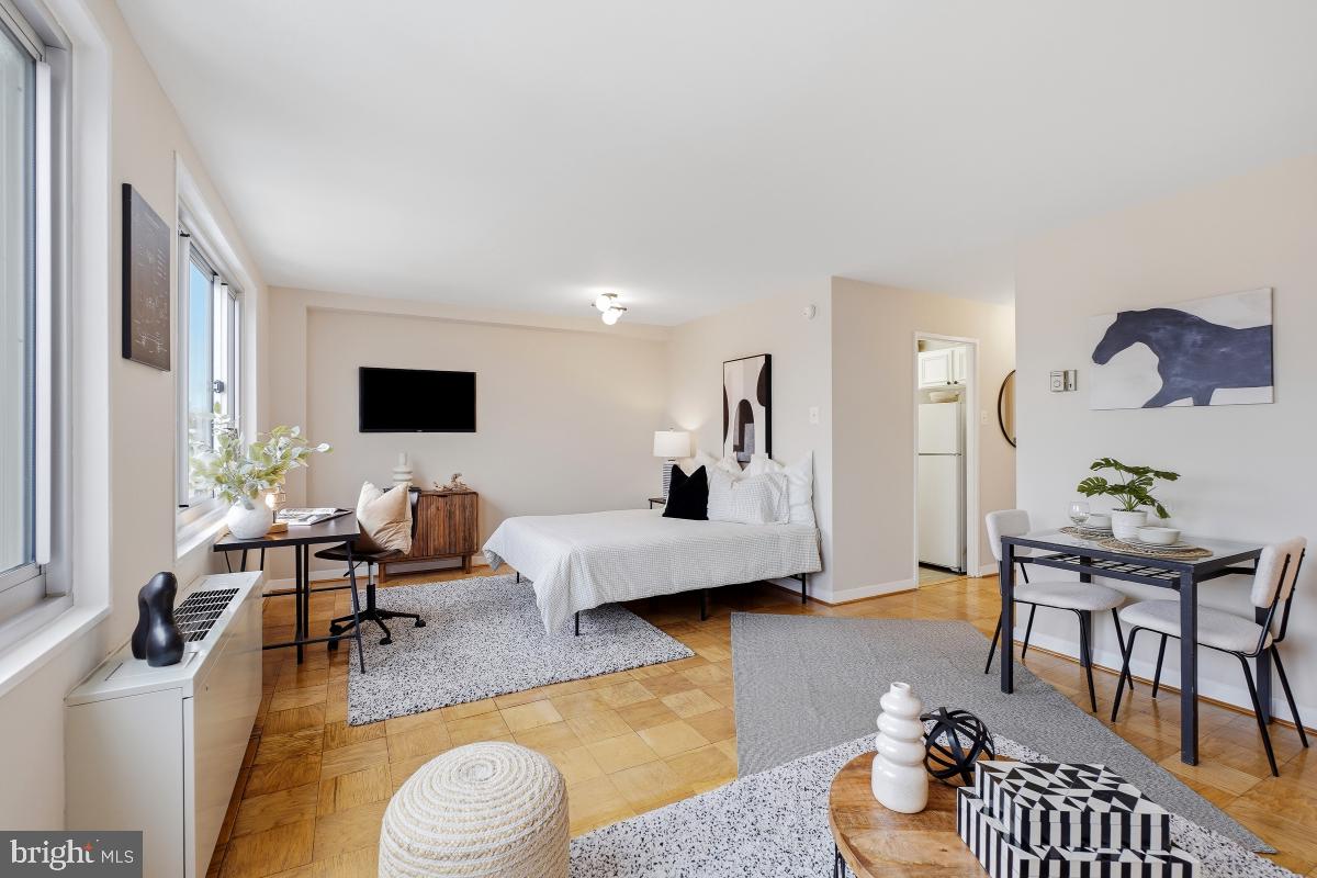 1900 Lyttonsville Road, Unit 1003 Silver Spring, MD 20910 - Photo 6 of 26