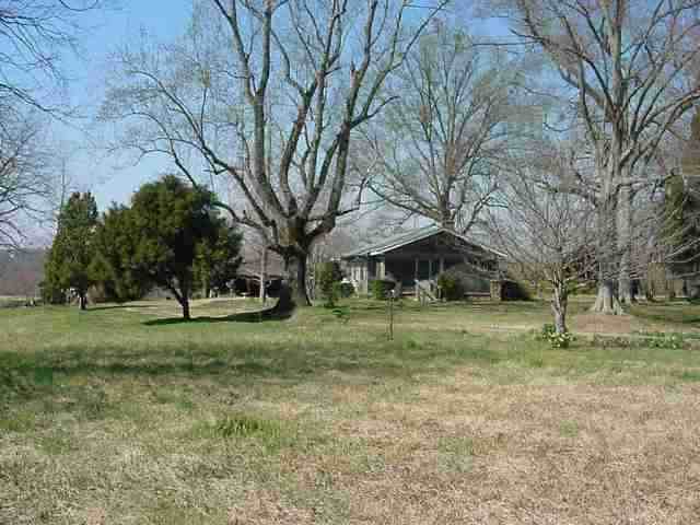 710 Spring Valley Road Inman, SC 29349 - Photo 3 of 4
