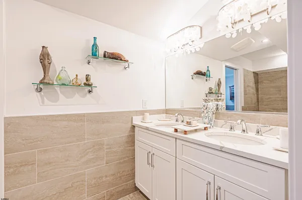 $4,199,000 | 812-814 Moorlyn Terrace, Ocean City, NJ 08226