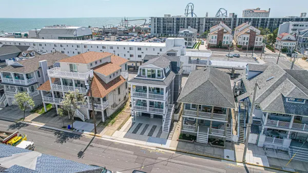 $4,199,000 | 812-814 Moorlyn Terrace, Ocean City, NJ 08226