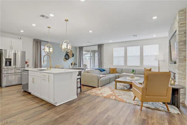 $649,900 | 2742 Zazzera Court, Henderson, NV 89044