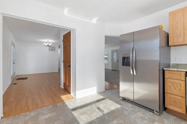 $185,000 | 1614 Muncie Pike, Jonesboro, IN 46938