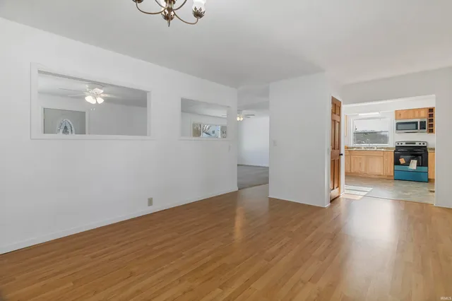 $185,000 | 1614 Muncie Pike, Jonesboro, IN 46938