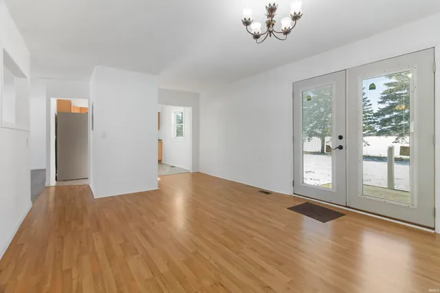 $185,000 | 1614 Muncie Pike, Jonesboro, IN 46938