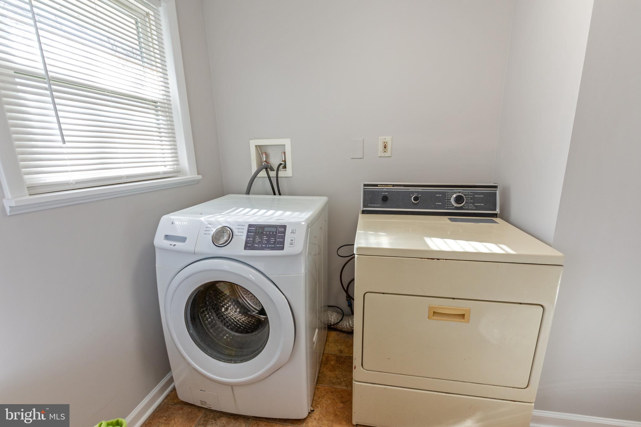 4120 School Road Broomes Island, MD 20615 - Photo 27 of 43 Laundry room