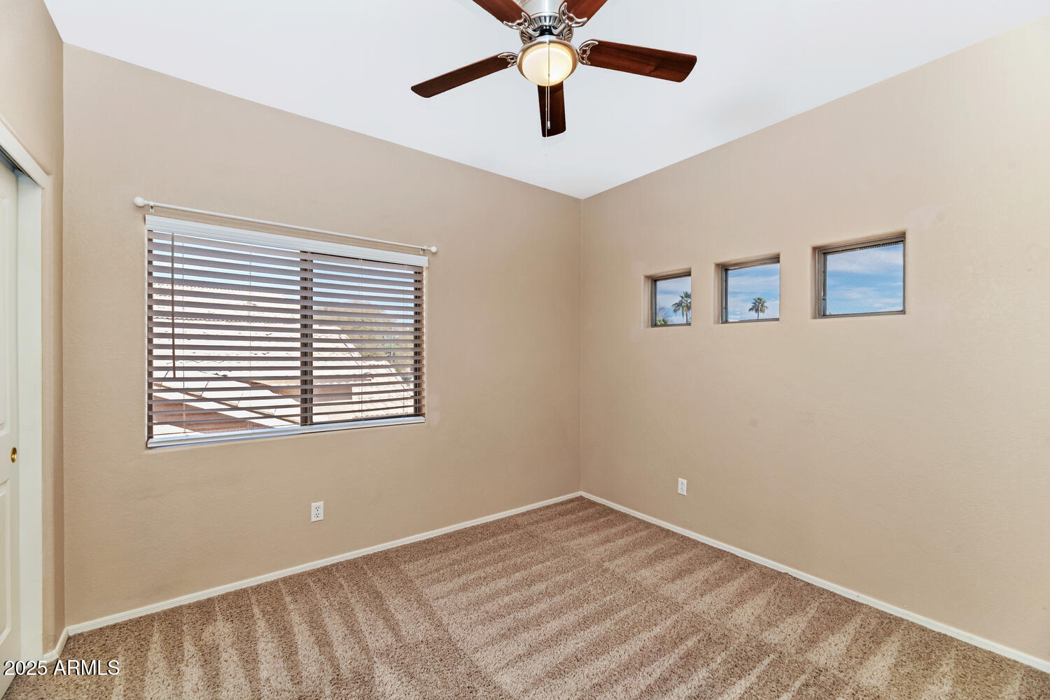 1054 South Butte Lane Gilbert, AZ 85296 - Photo 24 of 33 Bedroom 3