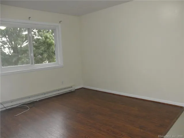 $1,395 | 76 Palisade Avenue, Unit B3, Bridgeport, CT 06610