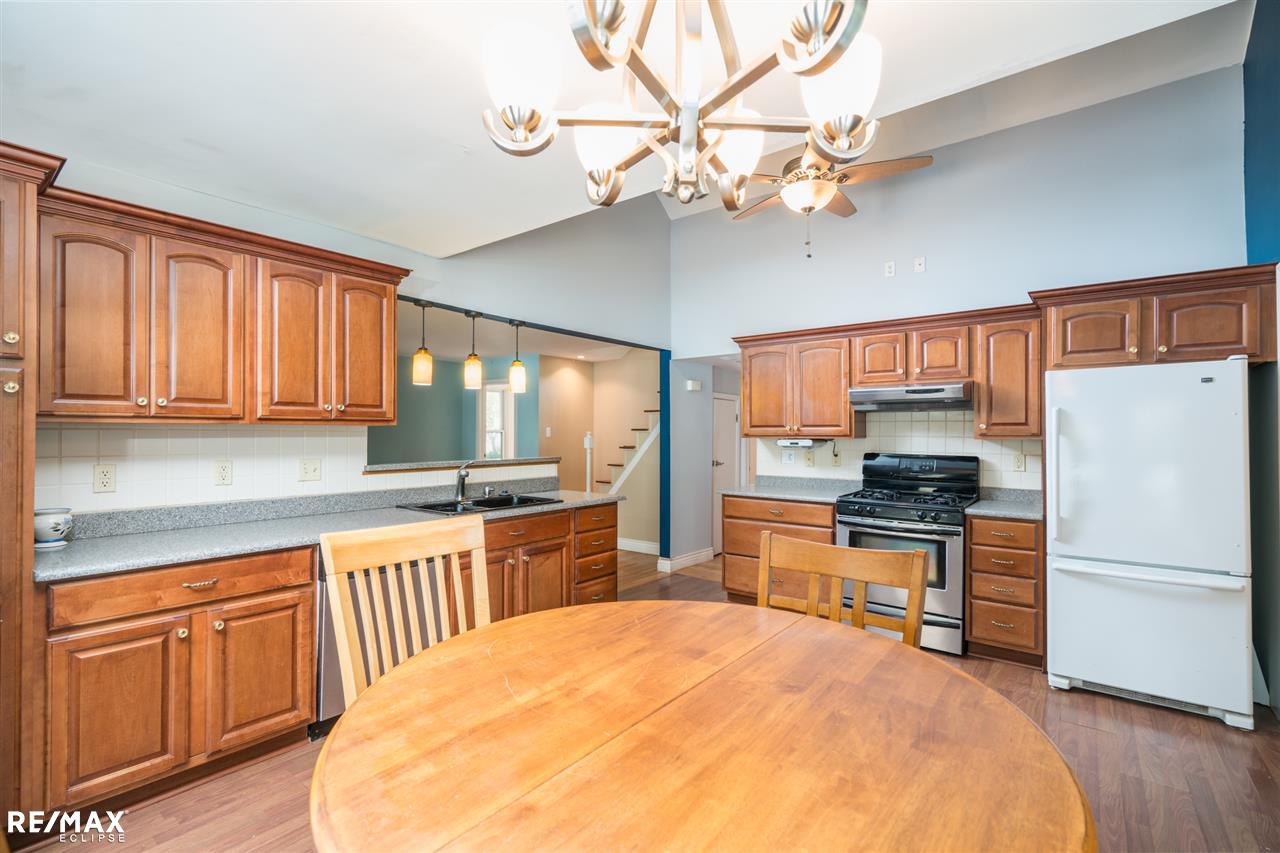 7432 West Road Washington, MI 48094 - Photo 3 of 30 31356255-2.JPG