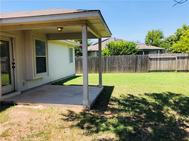 $1,800 | 2317 Butler Way, Round Rock, TX 78665