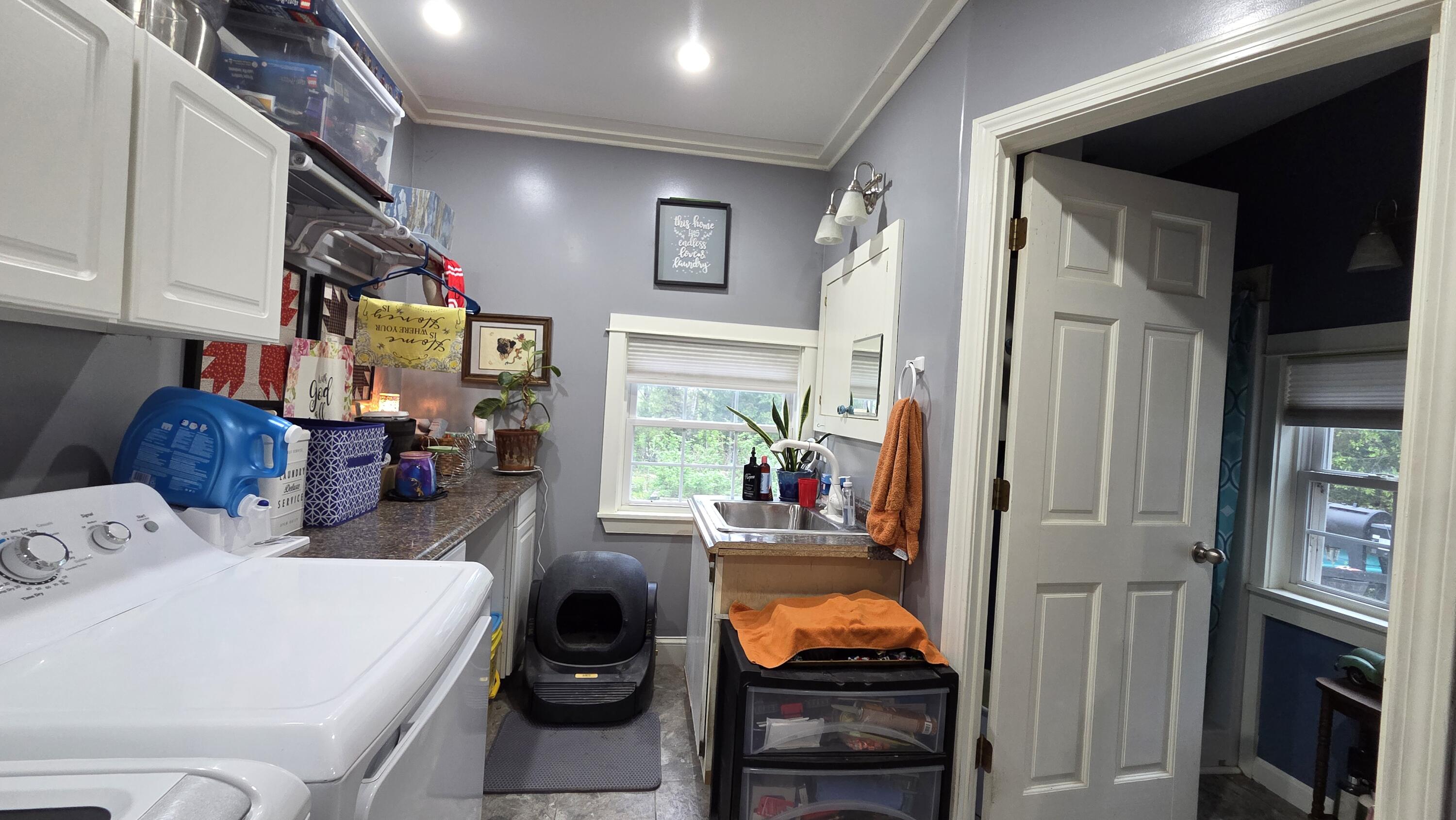 2670 Bennoch Road Old Town, ME 04468 - Photo 22 of 59 Laundry area