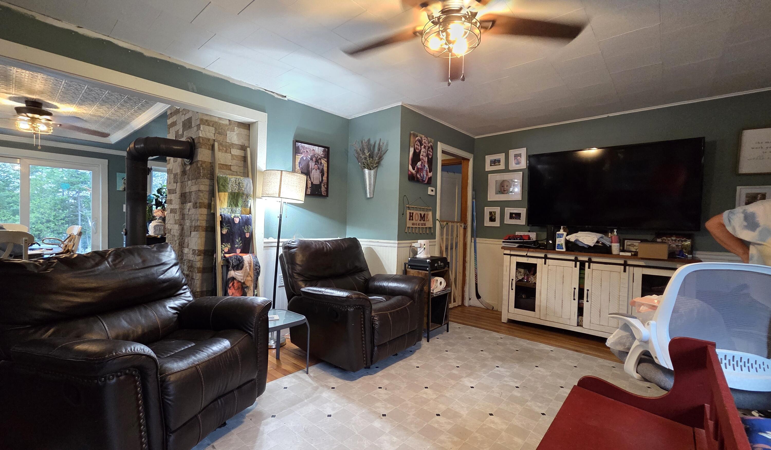 2670 Bennoch Road Old Town, ME 04468 - Photo 50 of 59 Living room