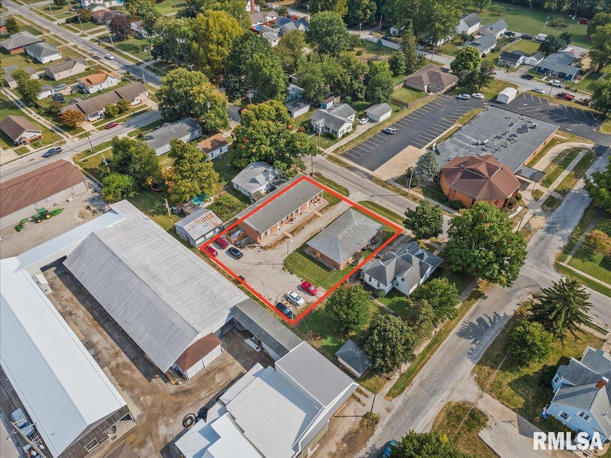 507 Washington Street Pawnee, IL 62558 - Photo 4 of 16