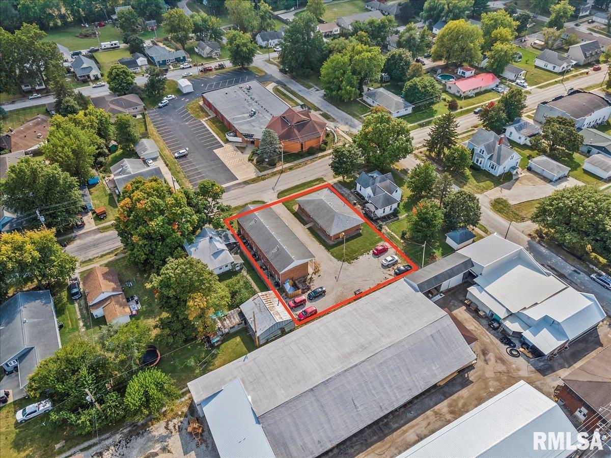 507 Washington Street Pawnee, IL 62558 - Photo 5 of 16