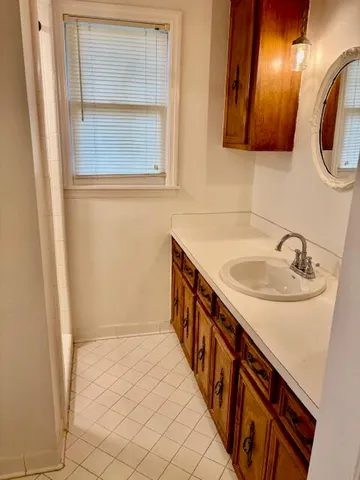 $3,500 | 675 Ayers Drive, Charleston, SC 29412