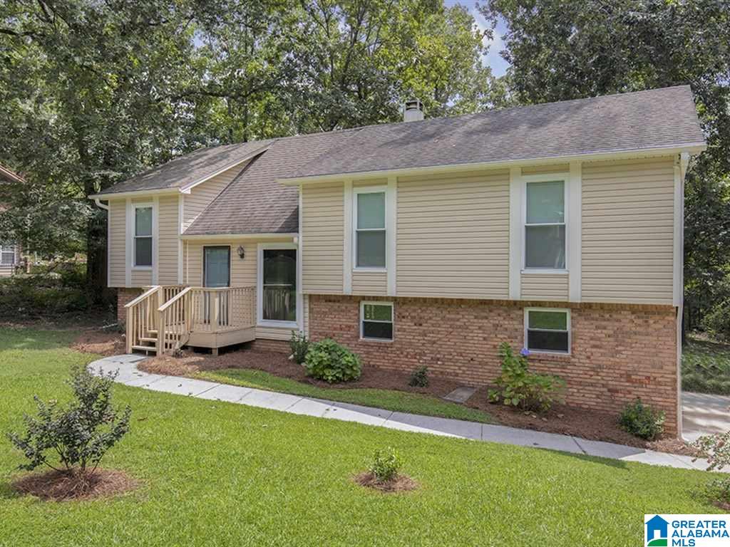 133 Forest Ridge Road Alabaster, AL 35114 - Photo 2 of 22