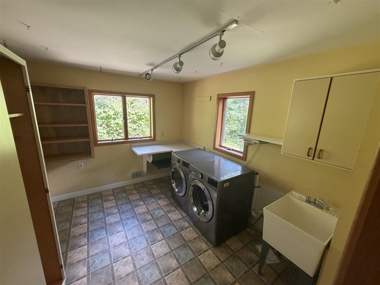 8621 Shirley Court Portage, MI 49024 - Photo 12 of 13 Gallery Image 12