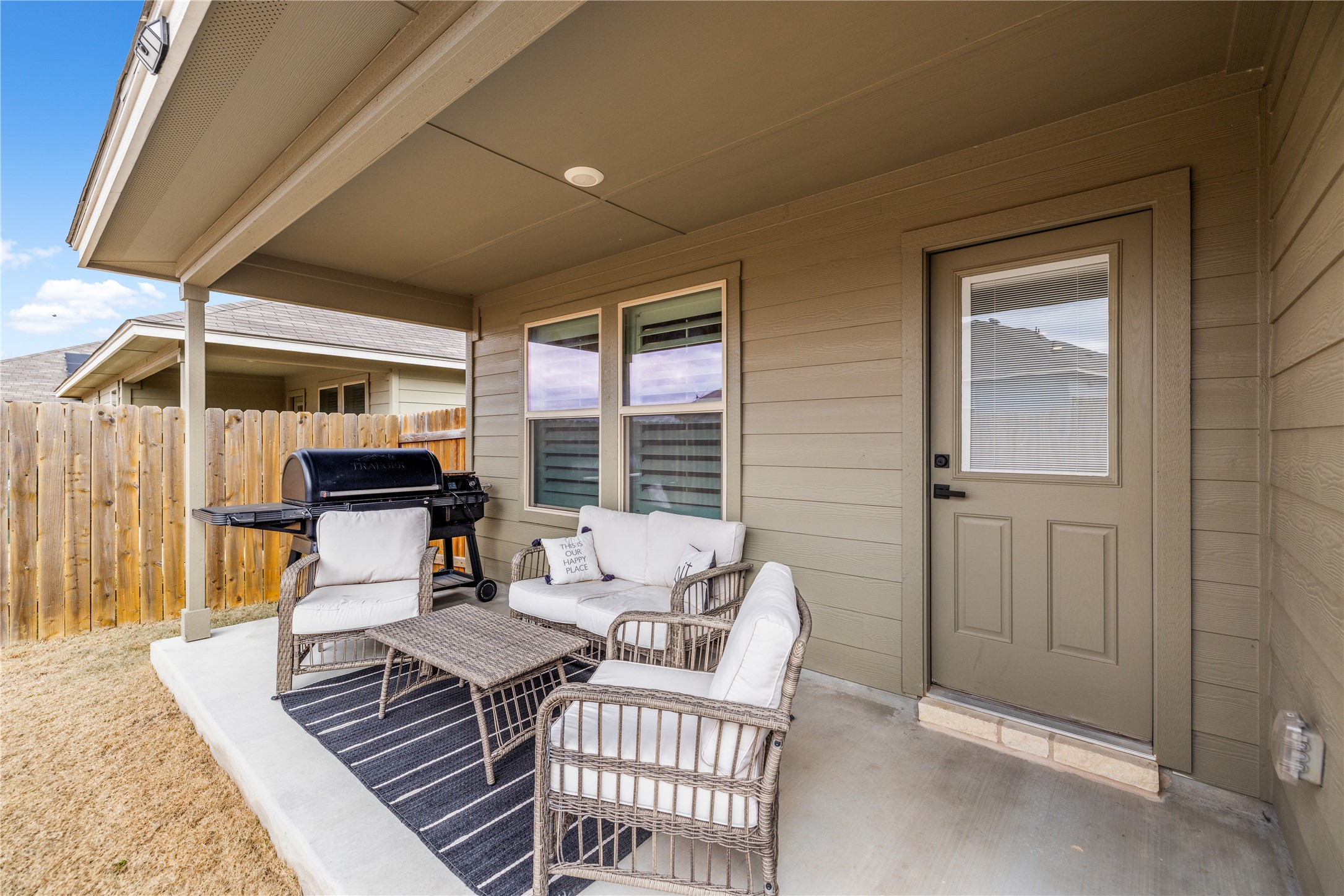 583 Taggart Trail Jarrell, TX 76537 - Photo 17 of 21 View of patio / terrace with area for grilling and outdoor lounge area