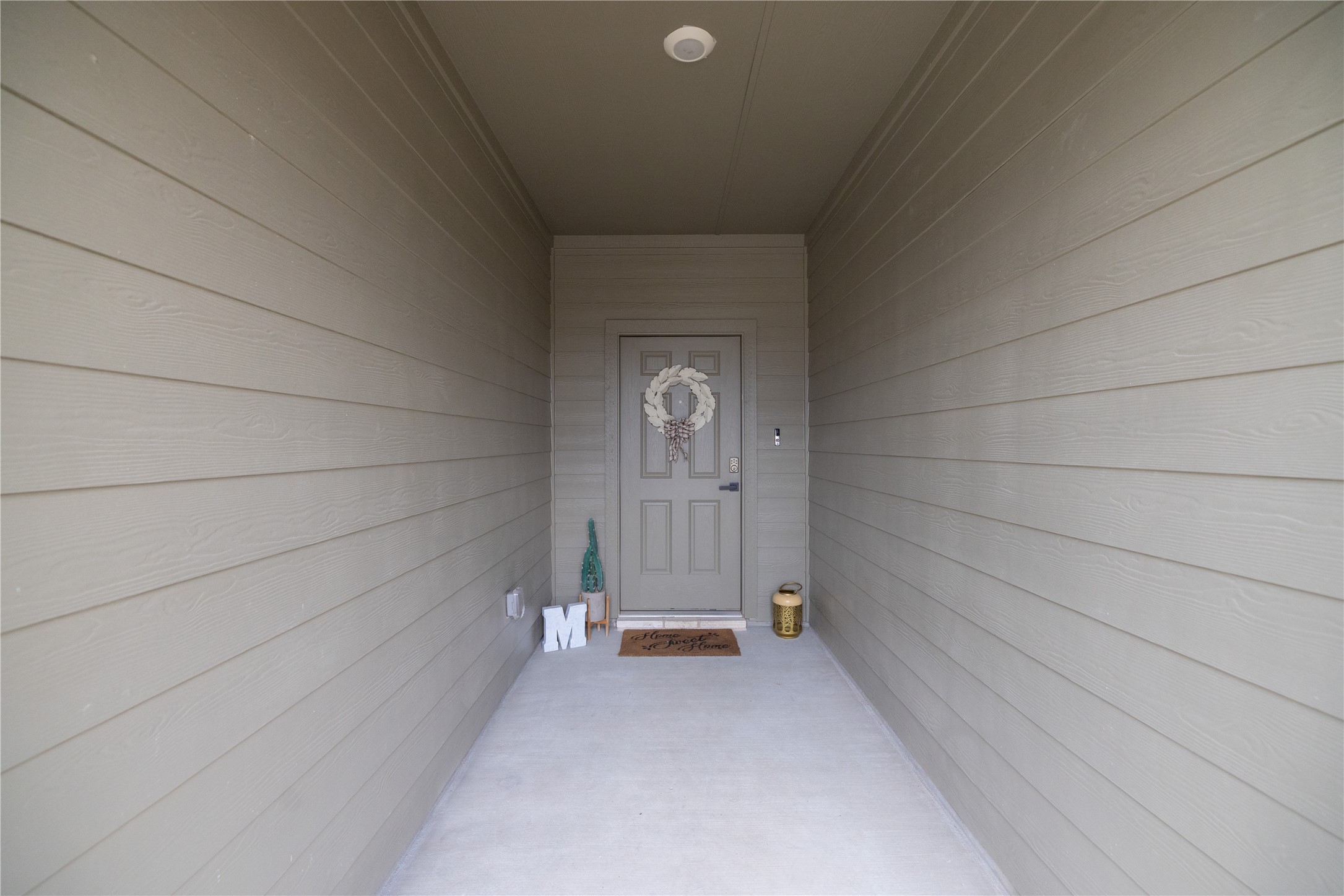 583 Taggart Trail Jarrell, TX 76537 - Photo 4 of 21 Property entrance