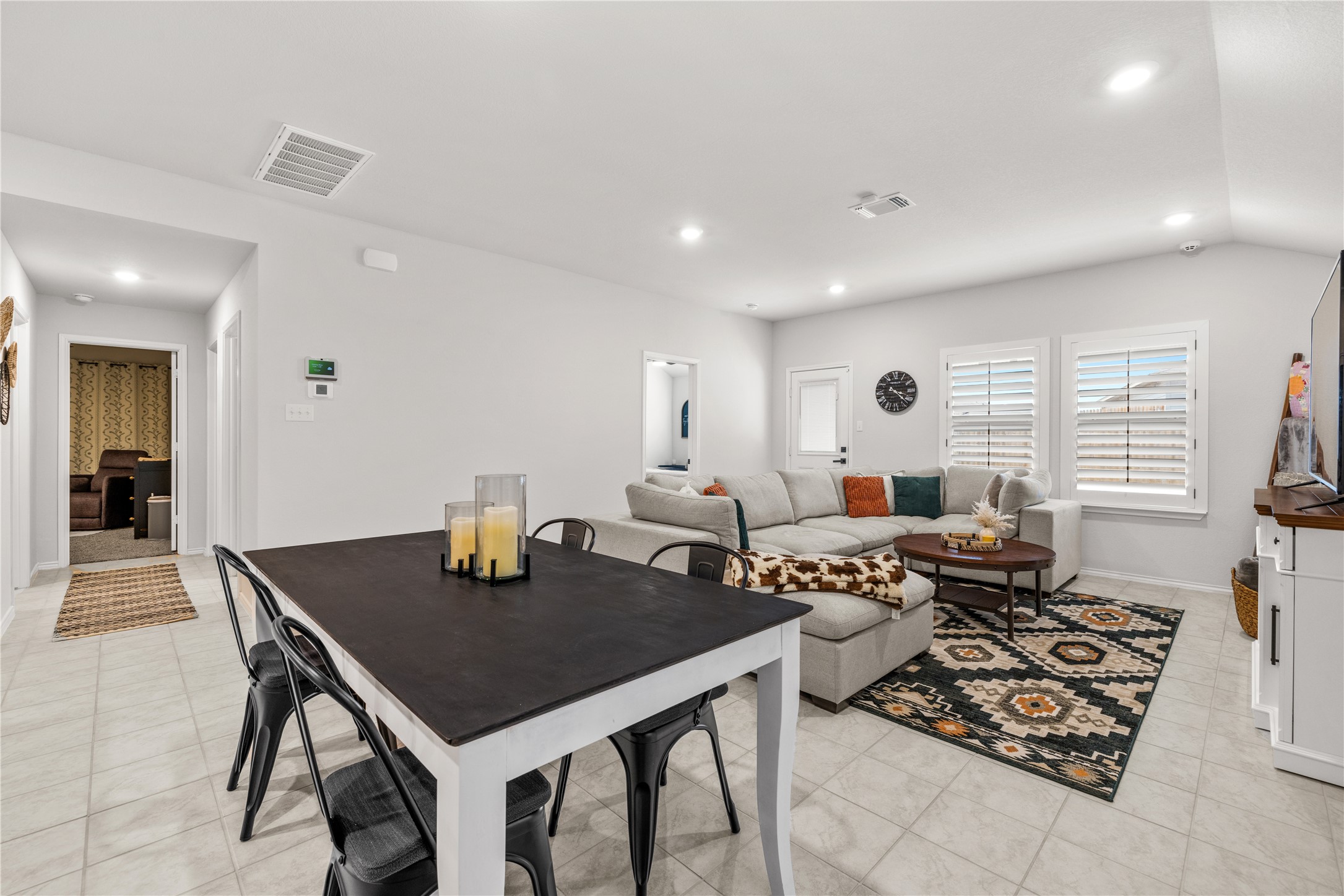 583 Taggart Trail Jarrell, TX 76537 - Photo 8 of 21 Dining space featuring recessed lighting