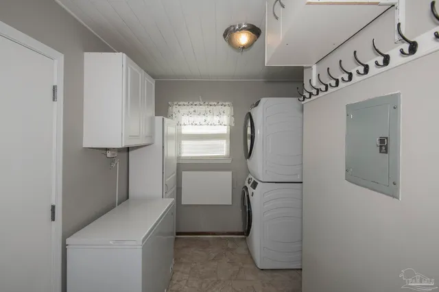 $249,900 | 10731 Jolyne Way, Pensacola, FL 32506