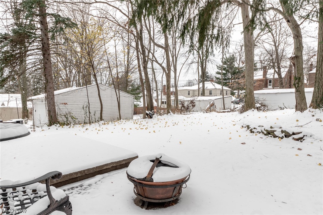 1079 Hillstone Road Cleveland Heights, OH 44121 - Photo 34 of 35