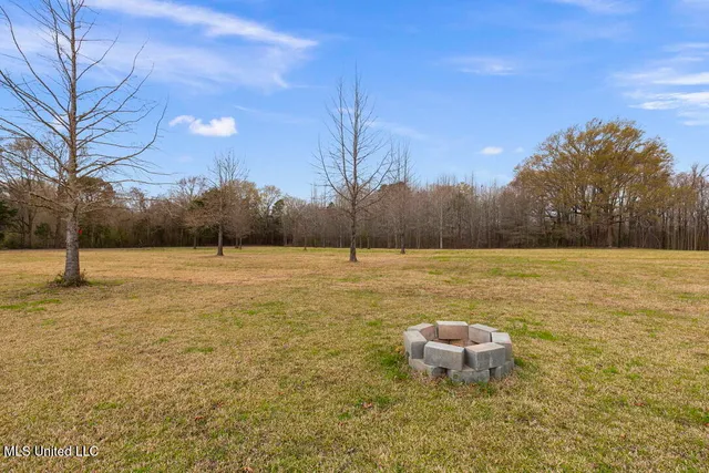 $387,500 | 1144 Little Big Mound Road, Bentonia, MS 39040