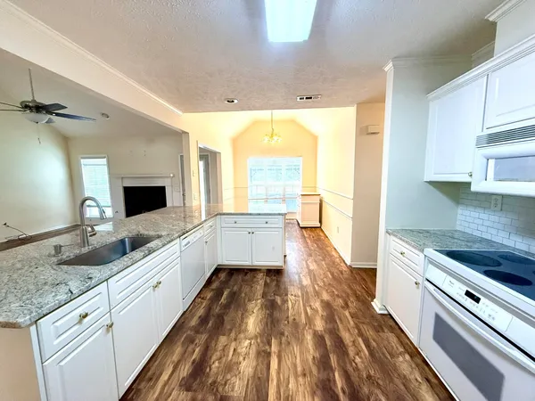 $344,900 | 352 St Julian Place, North Augusta, SC 29860