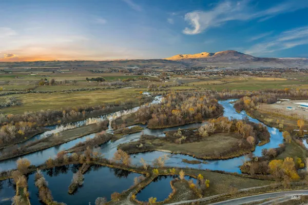 $1,099,000 | Tbd Cascade Road, Emmett, ID 83617