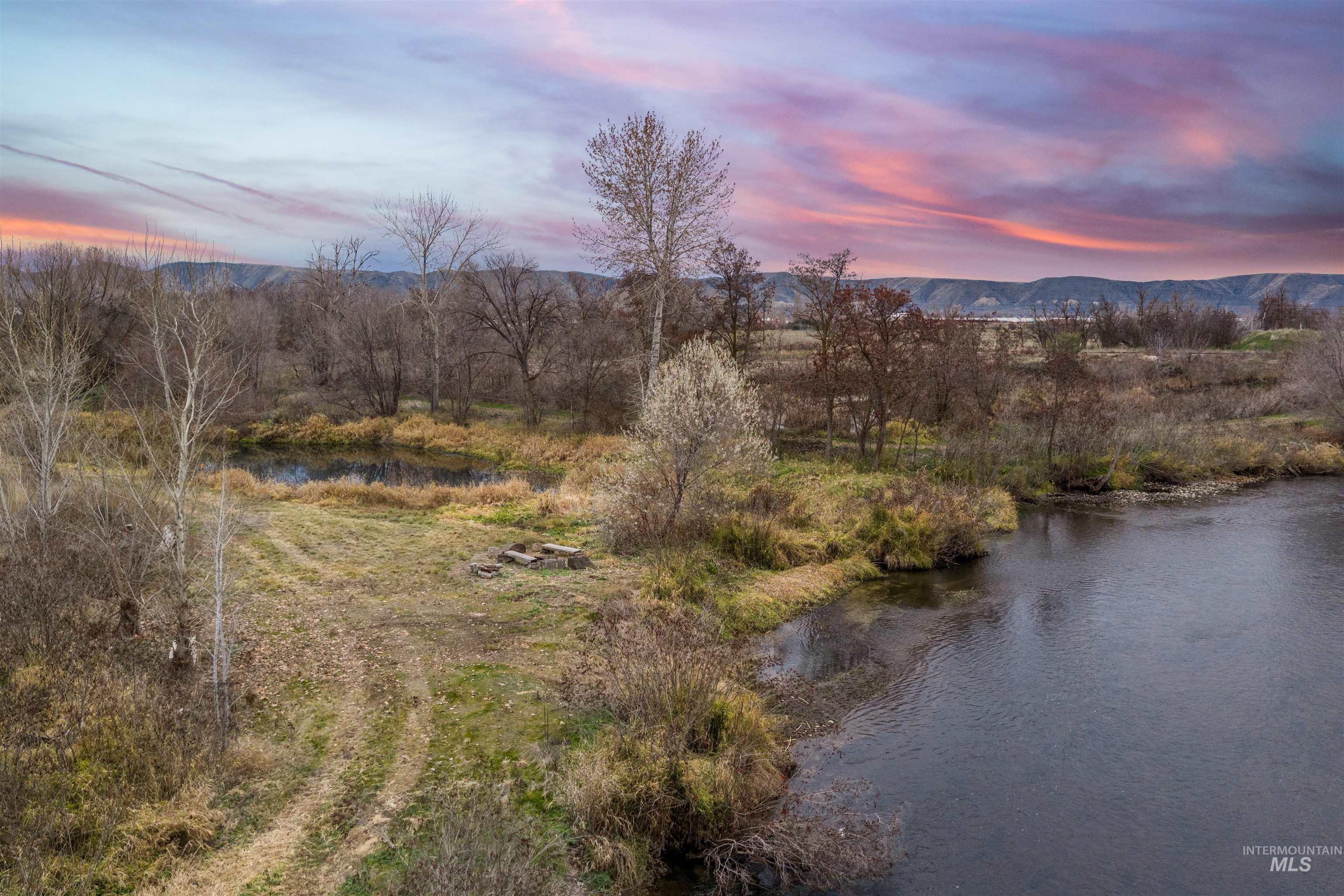 Tbd Cascade Road Emmett, ID 83617 - Photo 17 of 40 Mountain view with a nearby body of water