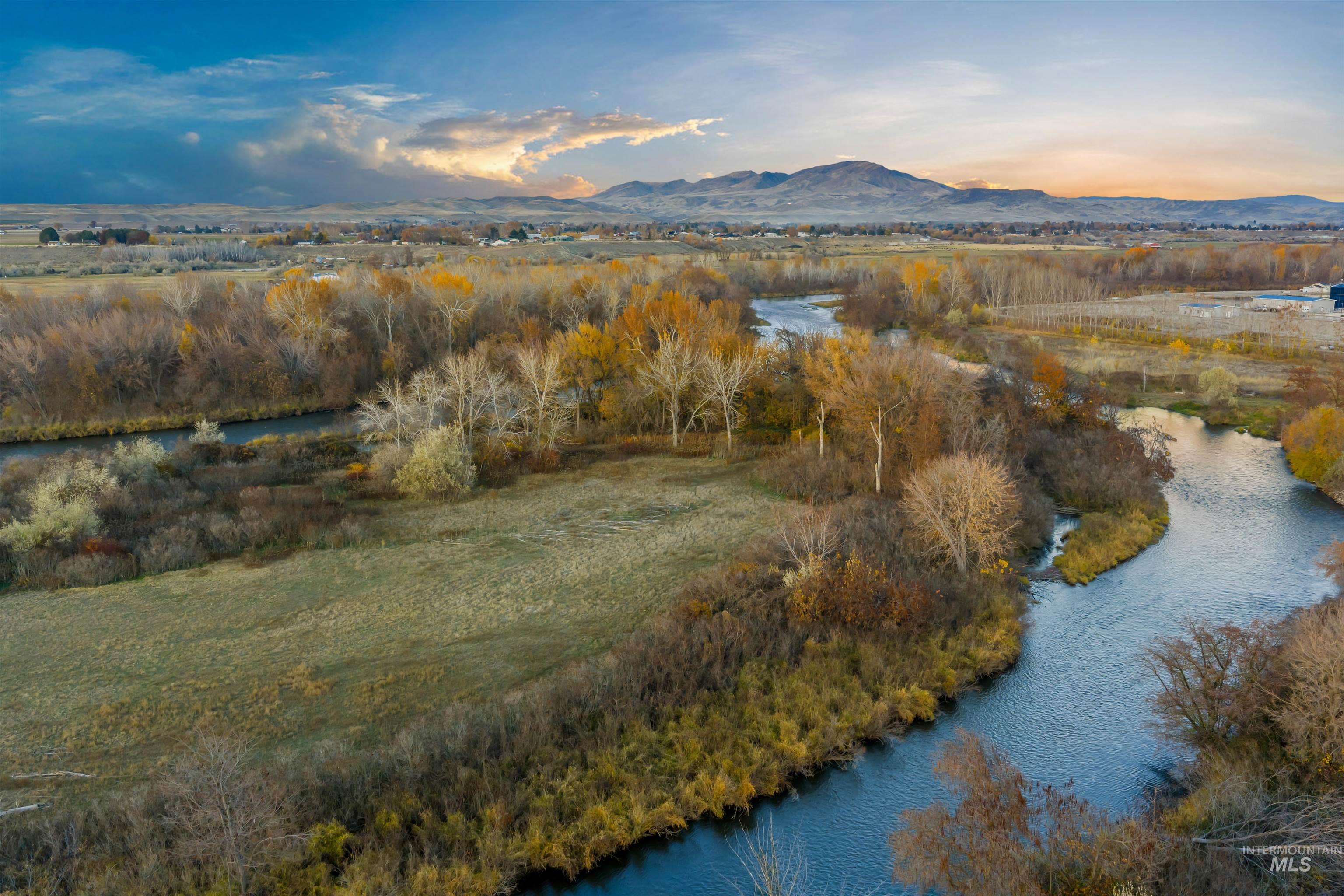 Tbd Cascade Road Emmett, ID 83617 - Photo 20 of 40 View of mountain backdrop