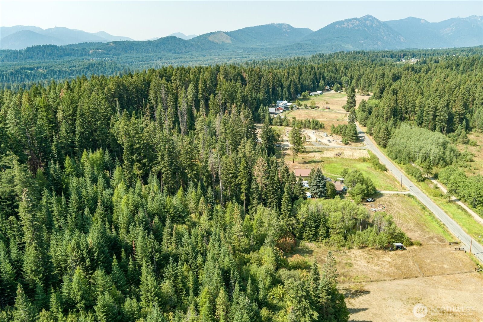 302 Horvatt Road Roslyn, WA 98941 - Photo 17 of 26 a view of lake with mountain