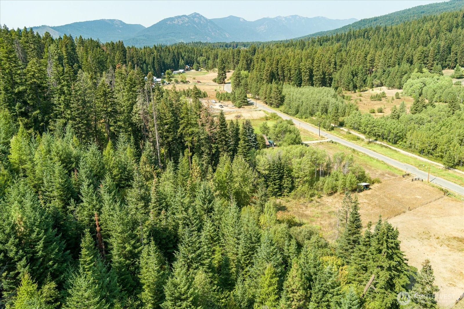 302 Horvatt Road Roslyn, WA 98941 - Photo 18 of 26 a view of lake and mountain view