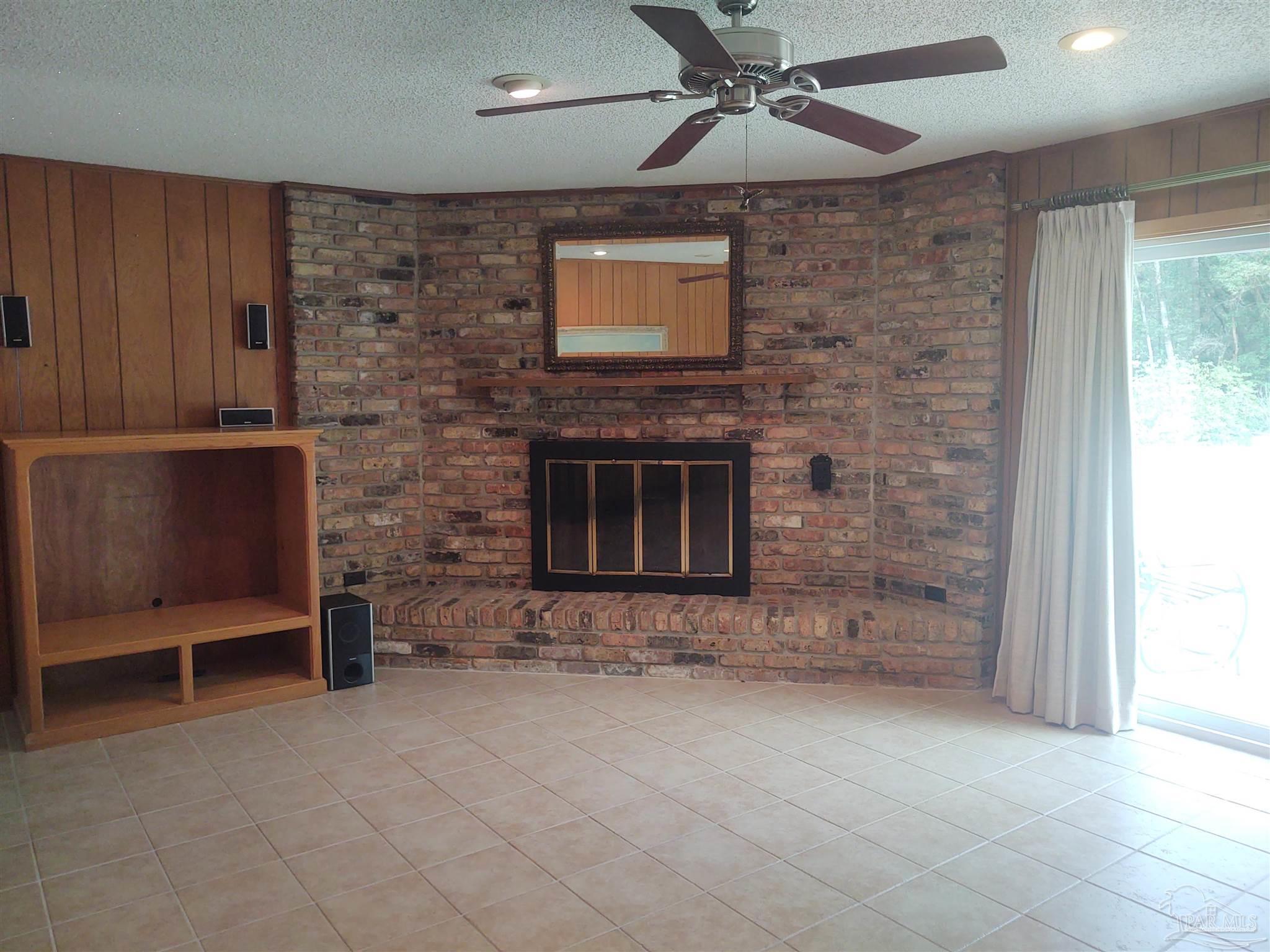 5716 Northrop Road Milton, FL 32570 - Photo 11 of 20 Gallery Image 11