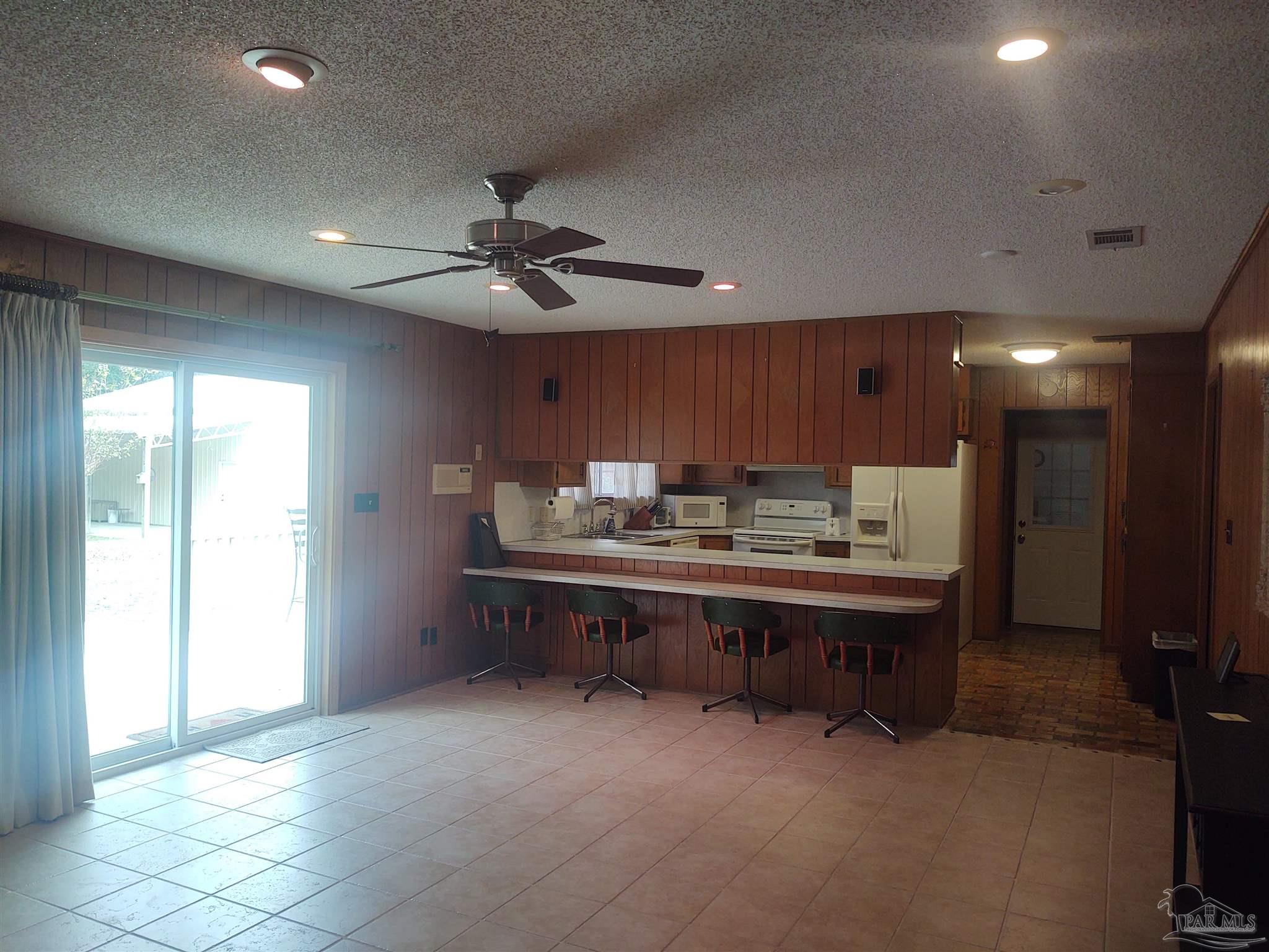 5716 Northrop Road Milton, FL 32570 - Photo 12 of 20 Gallery Image 12