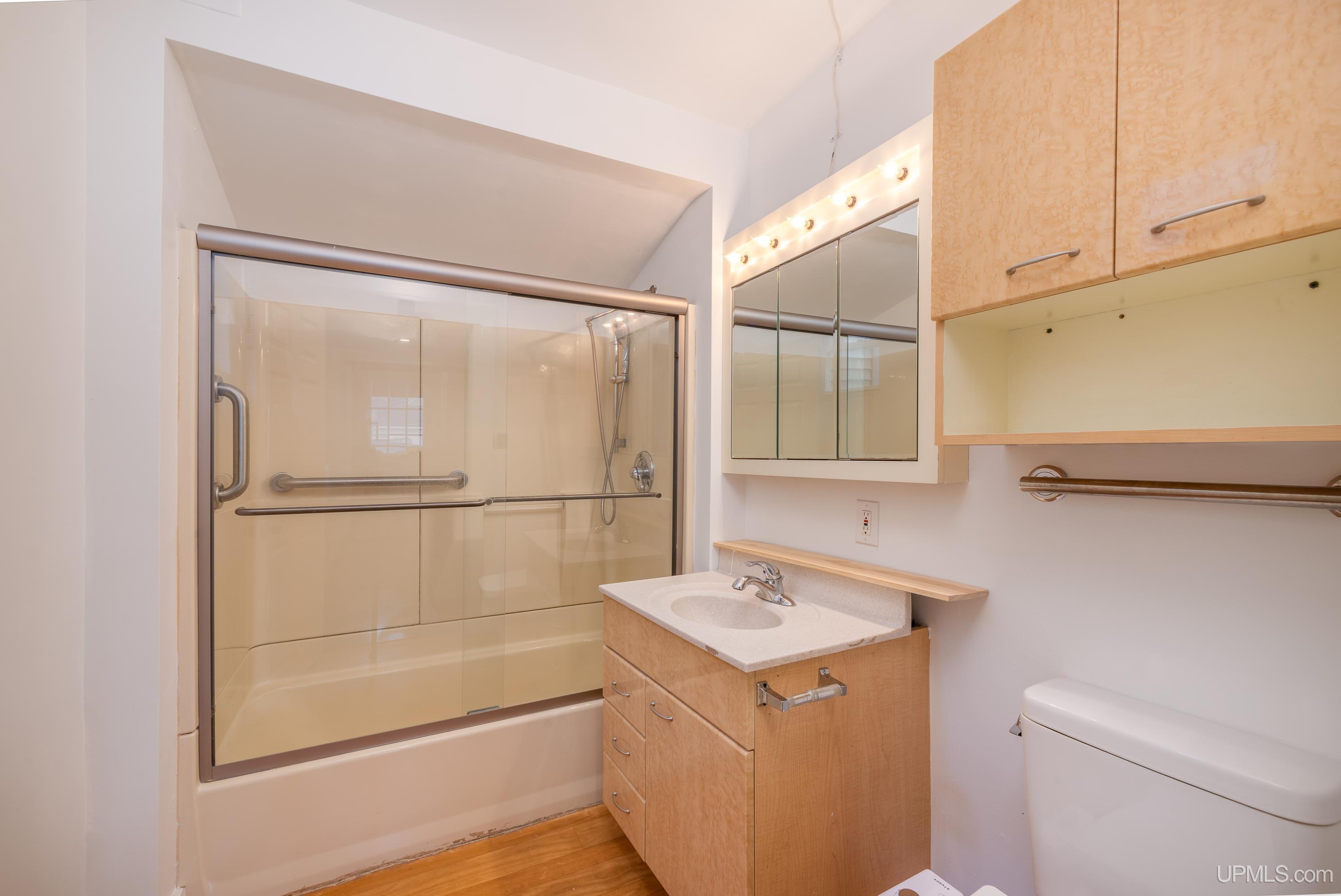 129 West Superior Street Ishpeming, MI 49849 - Photo 8 of 32