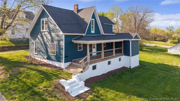 $219,900 | 303 West Market Street, Salem, IN 47167