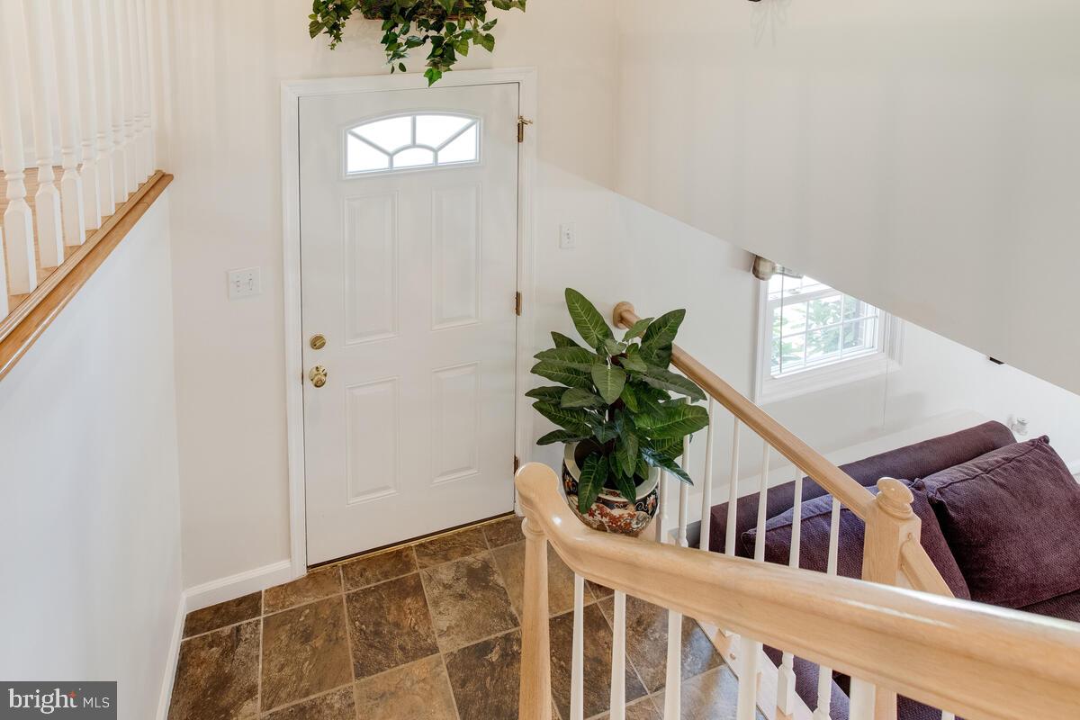 1049 Springhill Way Gambrills, MD 21054 - Photo 6 of 43 Gallery Image 6