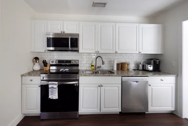 $14,000 | 210 Miramar Way, West Palm Beach, FL 33405