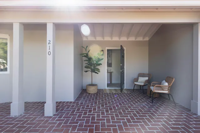 $14,000 | 210 Miramar Way, West Palm Beach, FL 33405