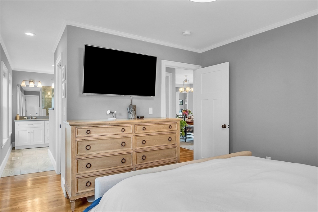 52-54 Webster Street, Unit 52 Arlington, MA 02474 - Photo 12 of 24