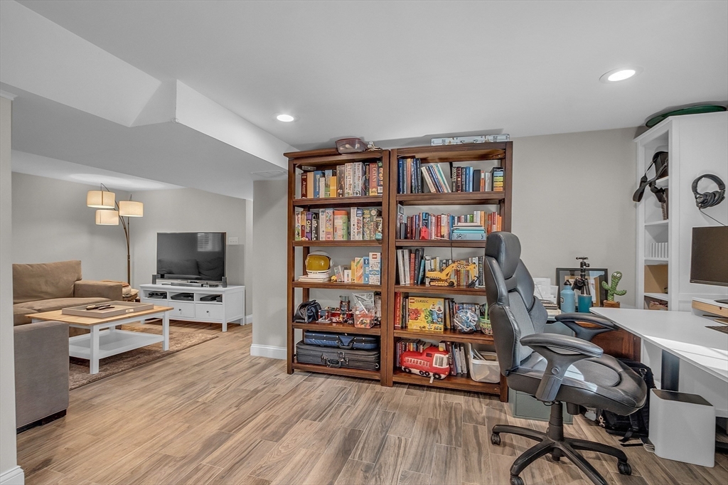 52-54 Webster Street, Unit 52 Arlington, MA 02474 - Photo 16 of 24