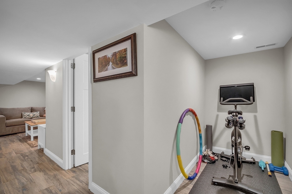 52-54 Webster Street, Unit 52 Arlington, MA 02474 - Photo 18 of 24